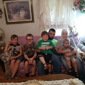 Meet your Posher, June